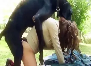 Hottie Ariel Gets Doggystyle From A Large Pig